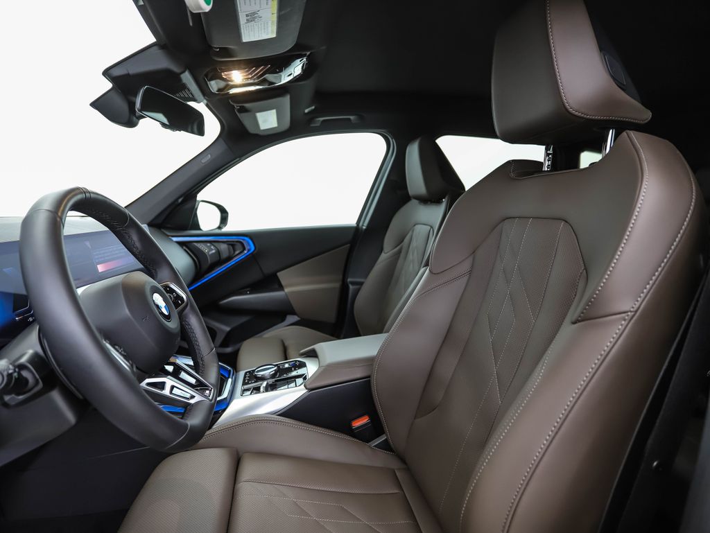 Thumbnail: 2025 BMW X3 - 11