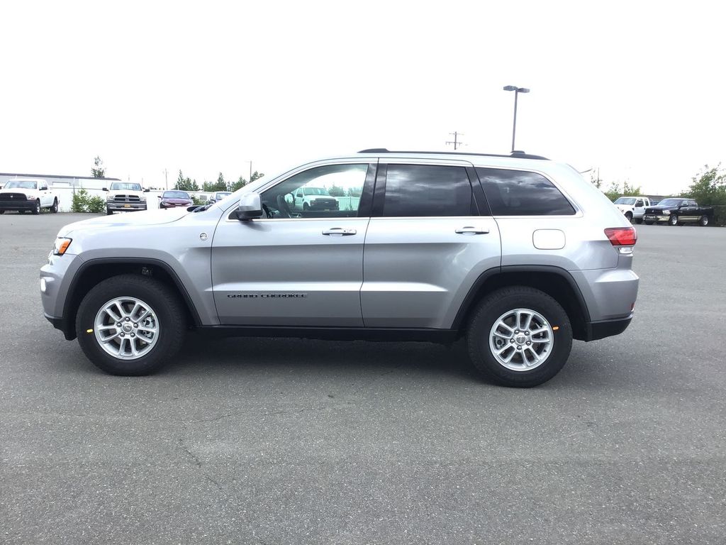 2020 Jeep Grand Cherokee Laredo E 4WD