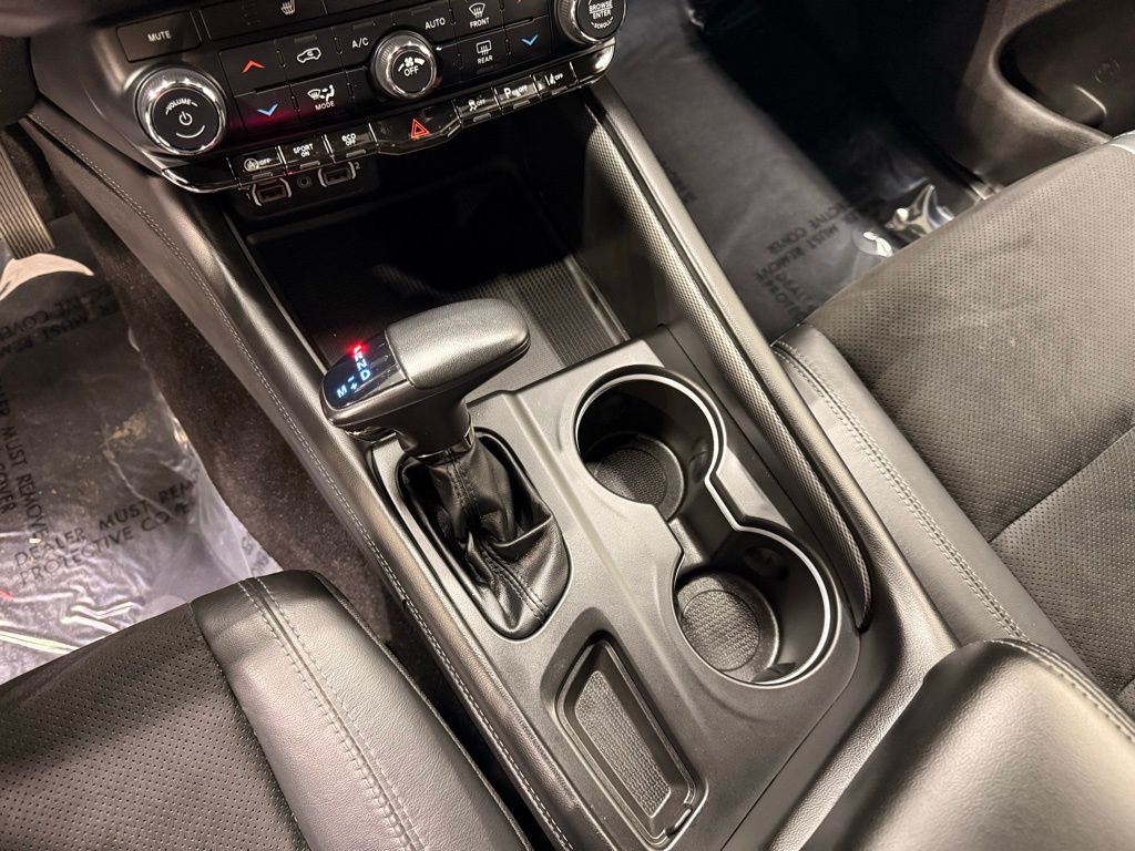 Thumbnail: 2022 Dodge Durango - 18