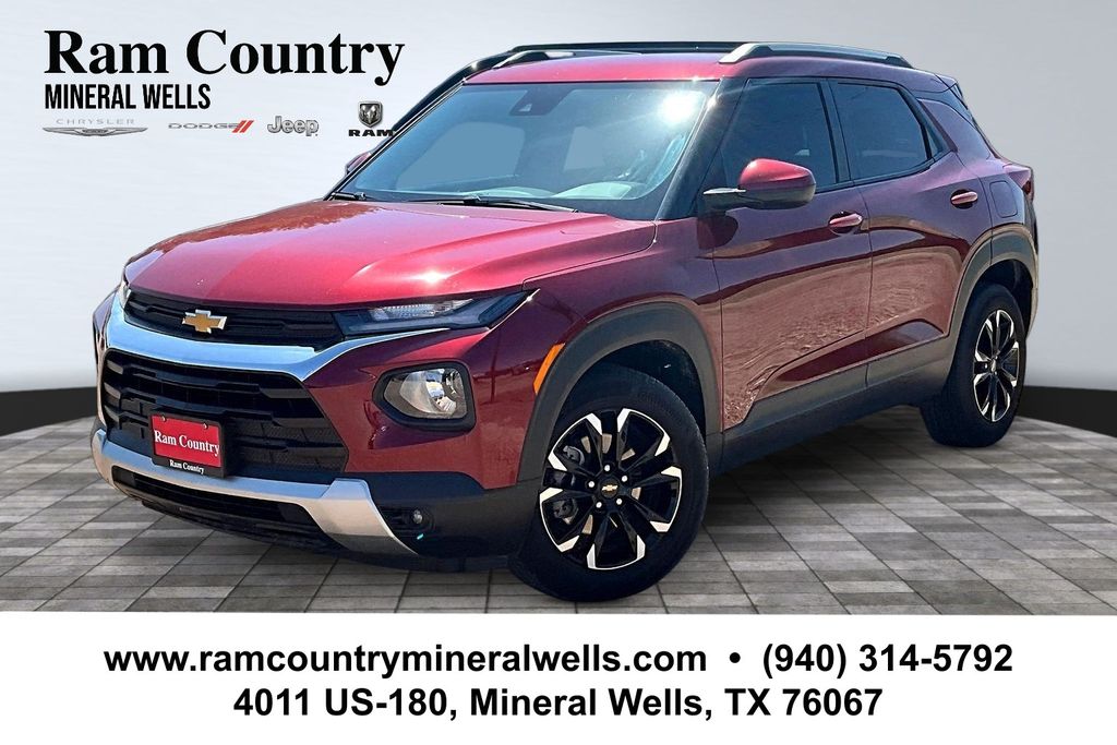 Red (Crimson Metallic) 2023 Chevrolet Trailblazer SUV / Crossover Front-Wheel Drive Continuously Variable Transmission