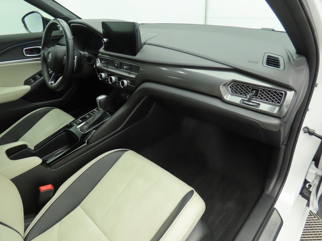 Thumbnail: 2023 Acura Integra - 15