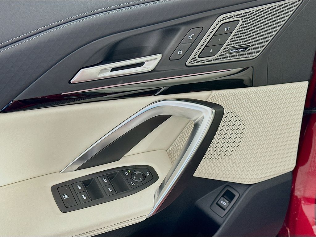 Thumbnail: 2026 BMW X2 - 20