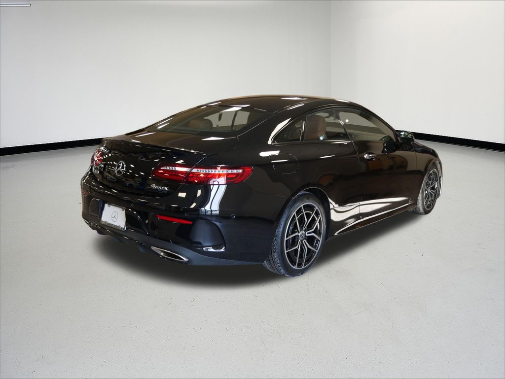 Thumbnail: 2023 Mercedes-Benz E-Class - 5