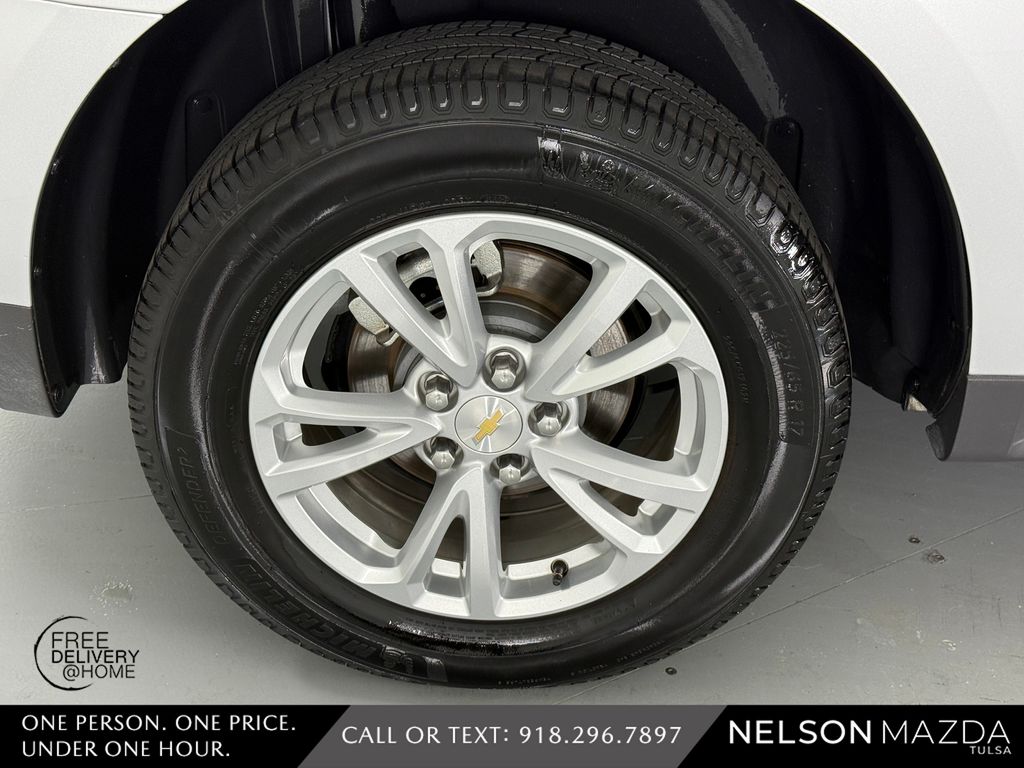 Used 2016 Silver Chevrolet LT image 11