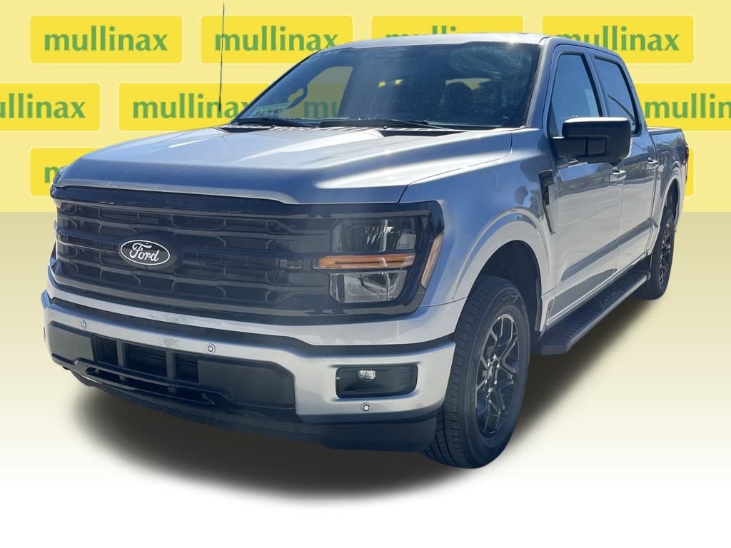 New 2026 Silver Ford XLT image 12
