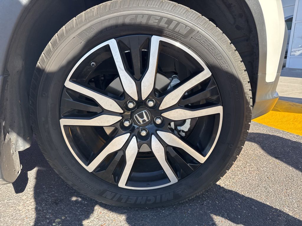 Thumbnail: 2019 Honda Pilot - 30