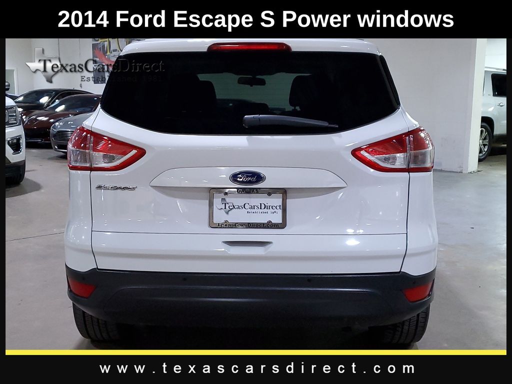 2014 Ford Escape S 11