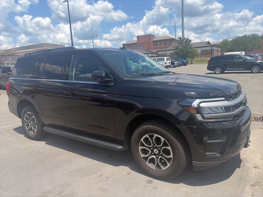 2024 Ford Expedition XLT