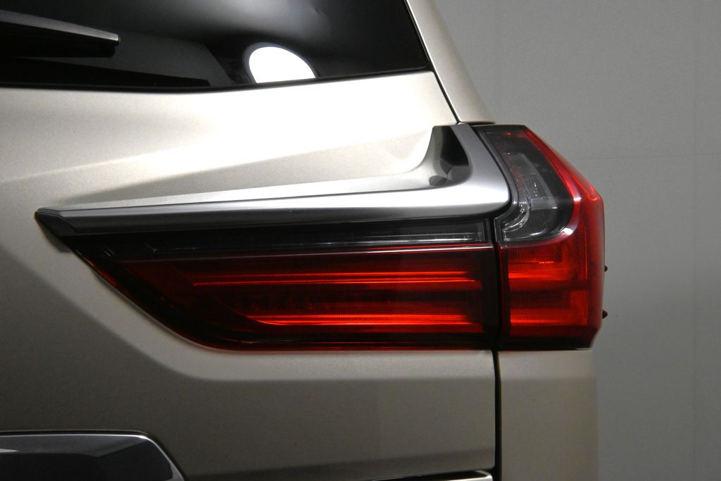 Thumbnail: 2017 Lexus LX - 13