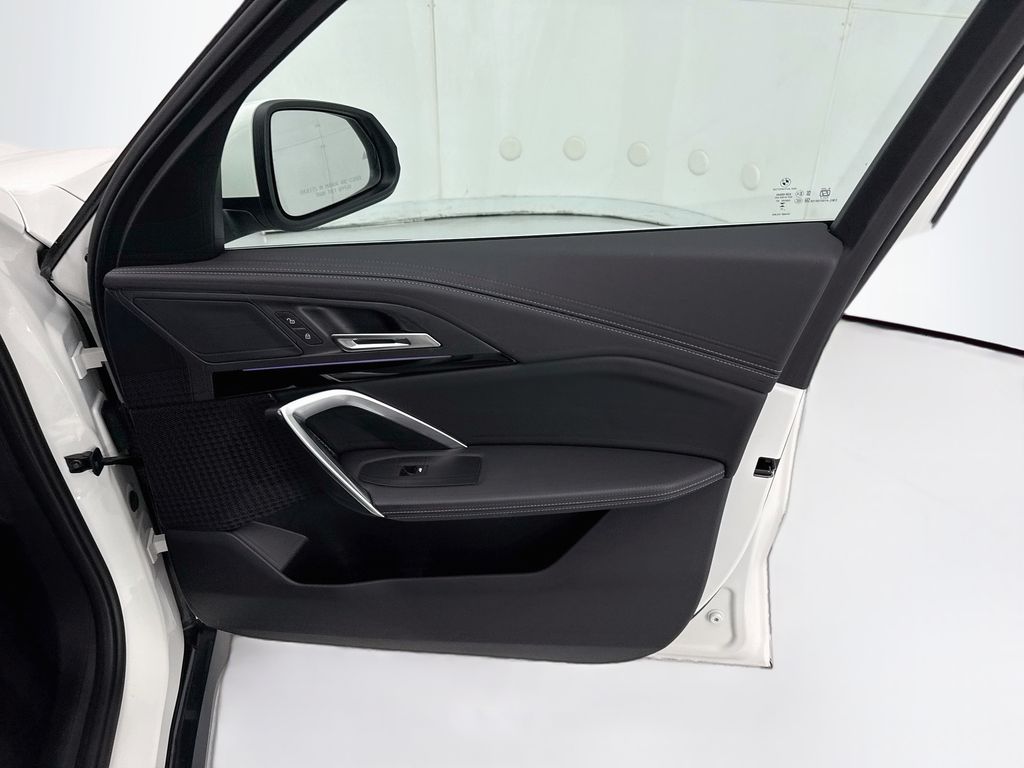 Thumbnail: 2025 BMW X1 - 22
