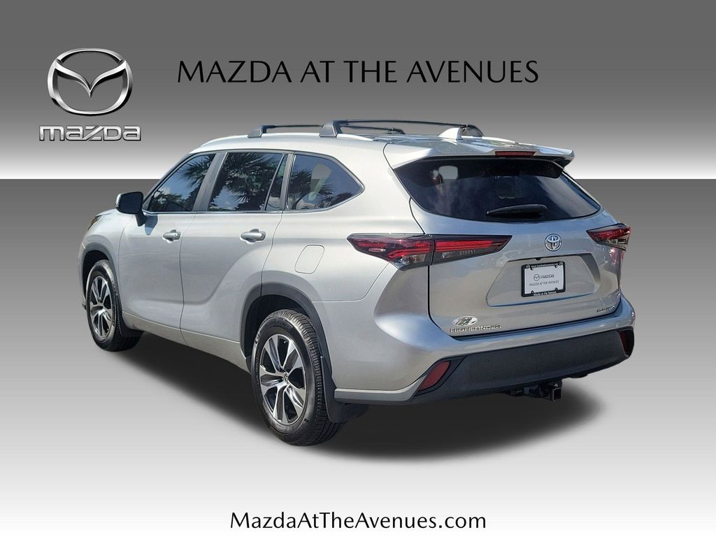 2024 Toyota Highlander 5