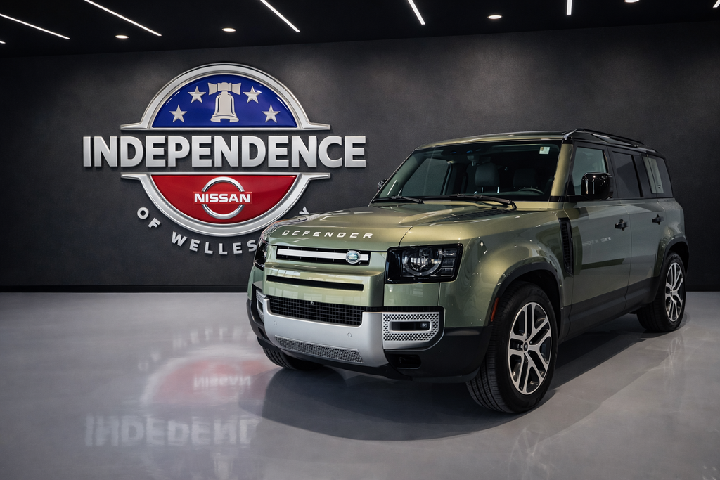 2022 Land Rover Defender 110 SE AWD