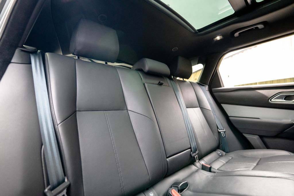 2025 Land Rover Range Rover Velar S - Photo 38