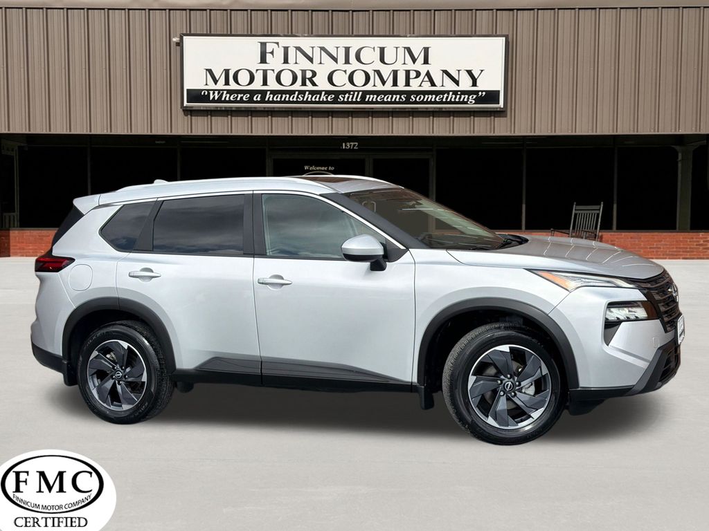 Brilliant Silver Metallic 2024 Nissan Rogue SV FWD SUV / Crossover Front-Wheel Drive Continuously Variable Transmission