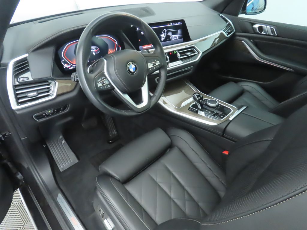 Thumbnail: 2023 BMW X5 - 9