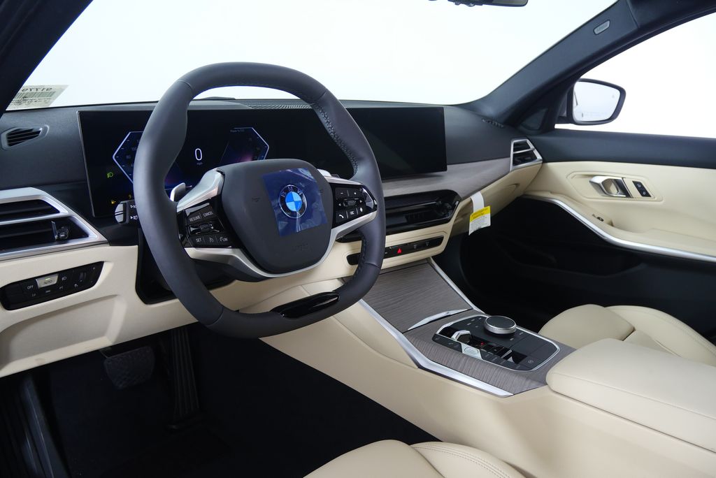 Thumbnail: 2025 BMW 3 Series - 13
