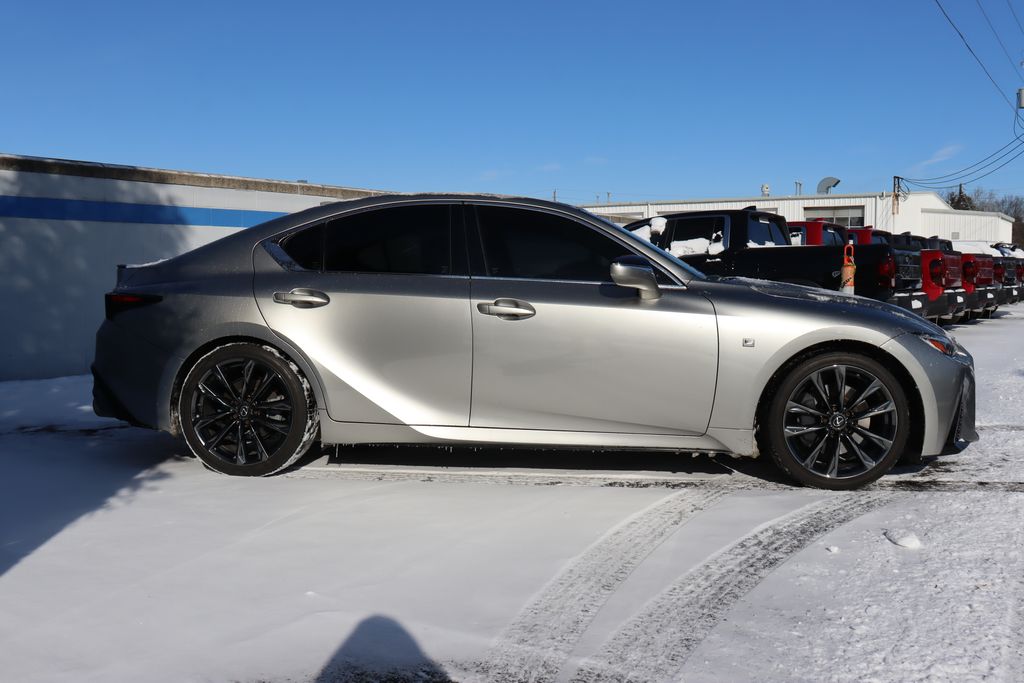 2021 Lexus IS 350 6