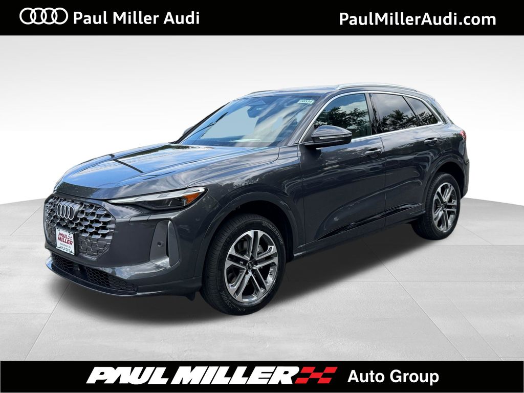 Tambora Gray Metallic 2026 Audi Q5 SUV / Crossover All-Wheel Drive 7-Speed Automatic