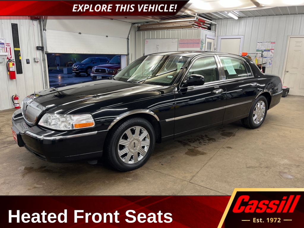 2003 Lincoln Town Car Cartier