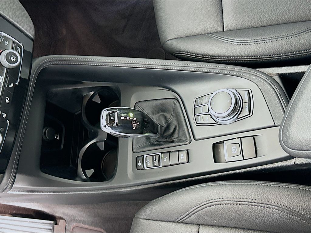 Thumbnail: 2020 BMW X1 - 17