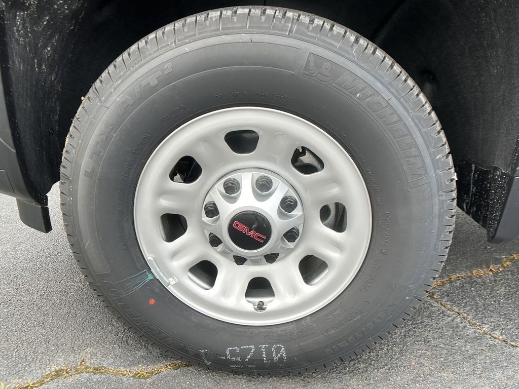 new 2024 GMC Sierra 3500HD car, priced at $39,778