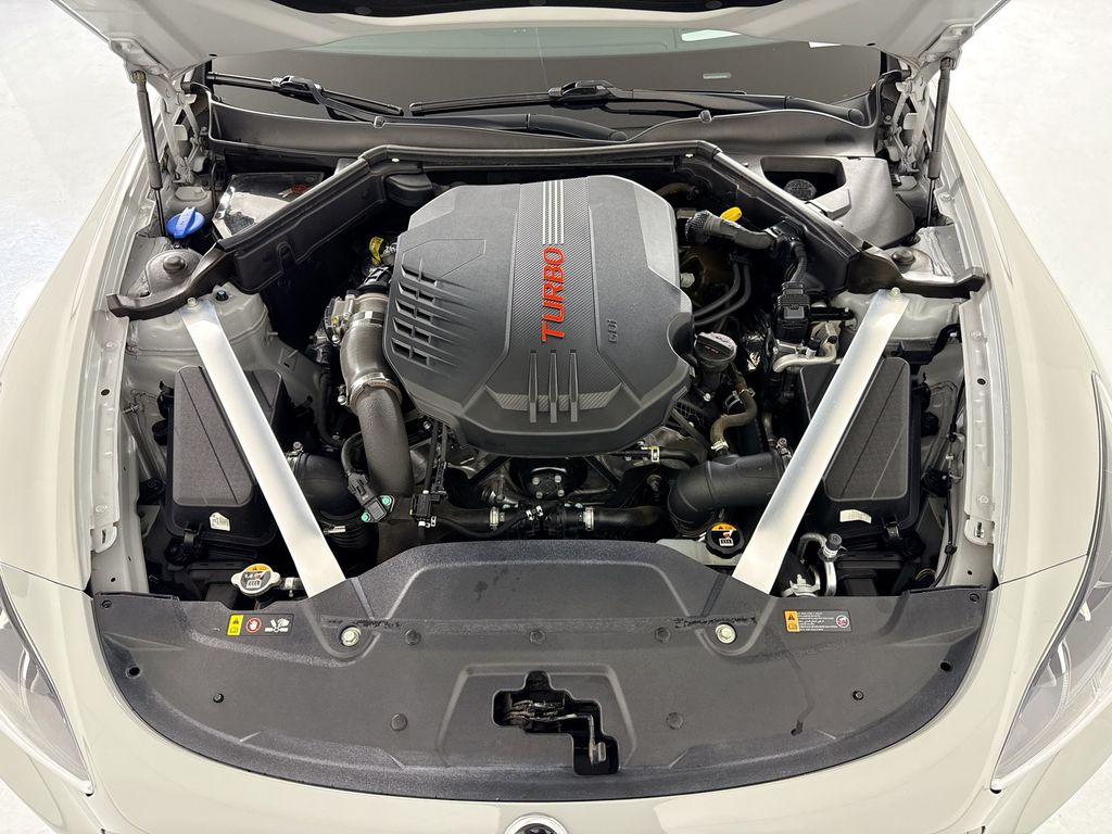Thumbnail: 2020 Kia Stinger - 30