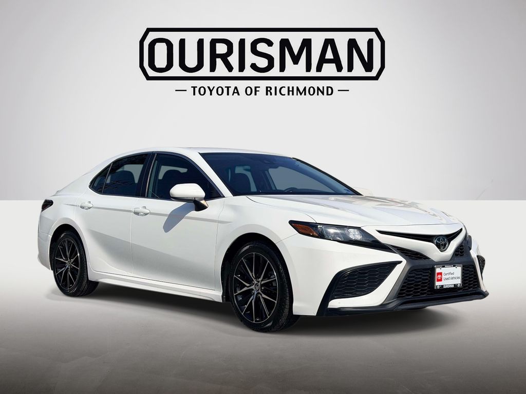 Super White 2021 Toyota Camry SE FWD Sedan Front-Wheel Drive 8-Speed Automatic