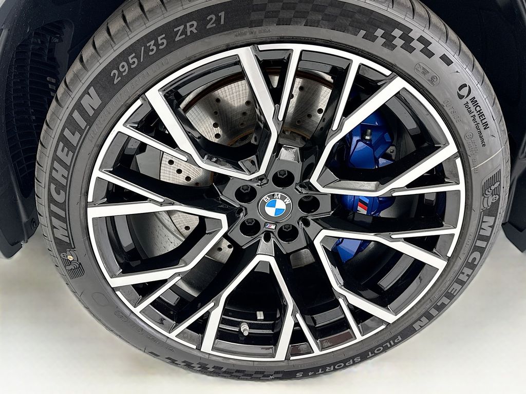 Thumbnail: 2026 BMW X5 - 29