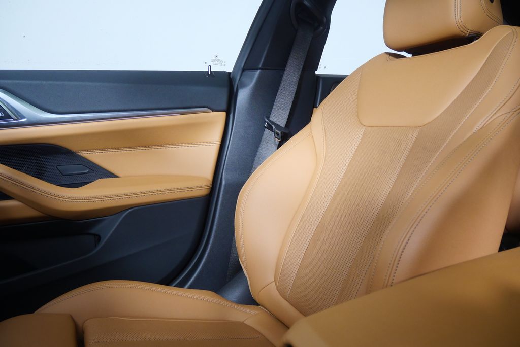 Thumbnail: 2023 BMW i4 - 24