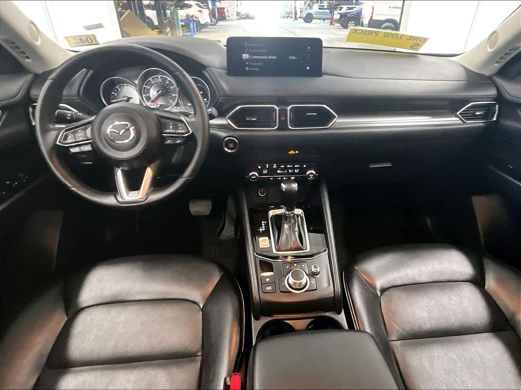 2025 Mazda CX-5 — photo 21