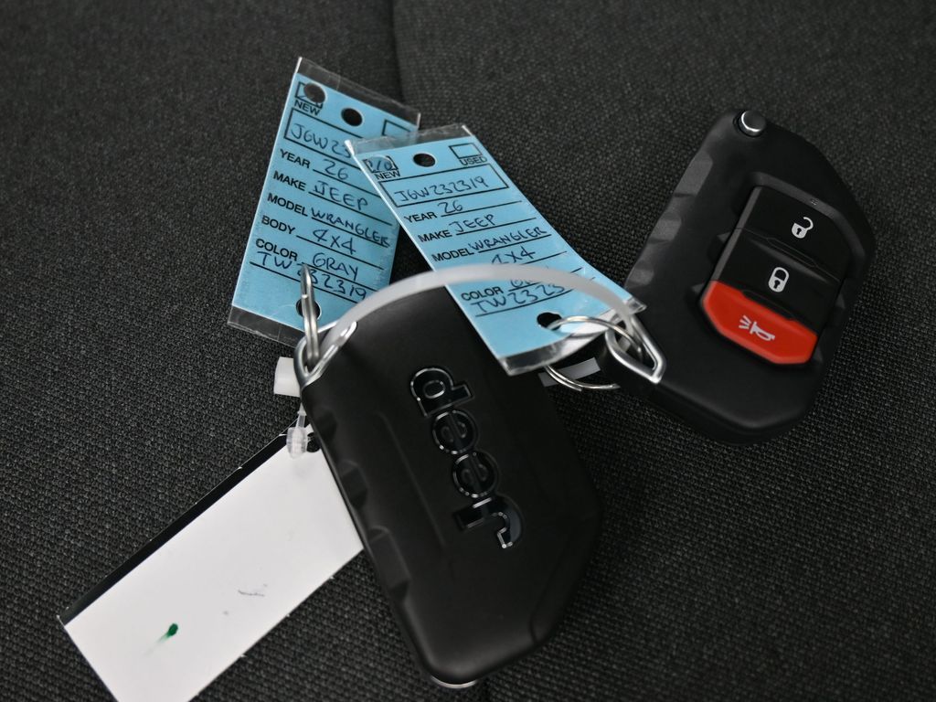 New 2026 Granite Crystal Metallic Clearcoat Jeep Sport S image 21