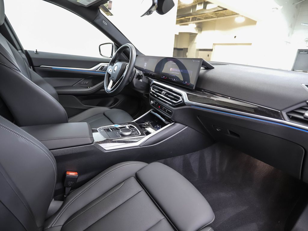 Thumbnail: 2024 BMW i4 - 30