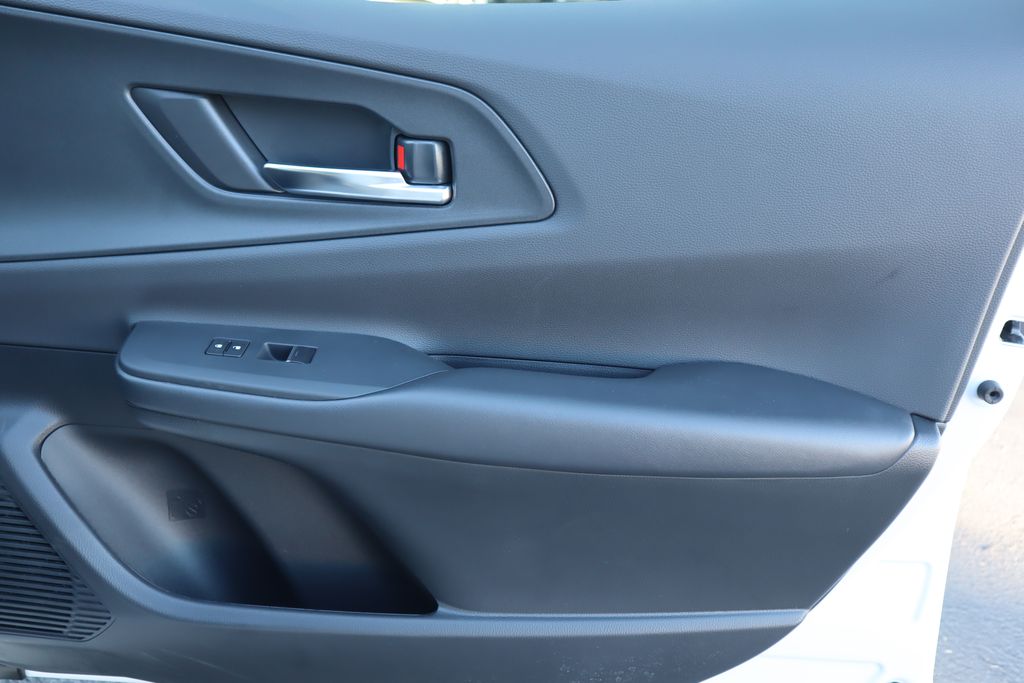 Thumbnail: 2025 Toyota Prius - 24