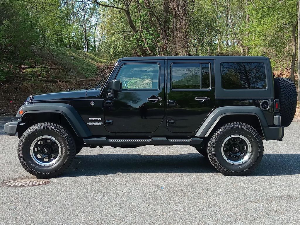 2016 Jeep Wrangler Unlimited Sport