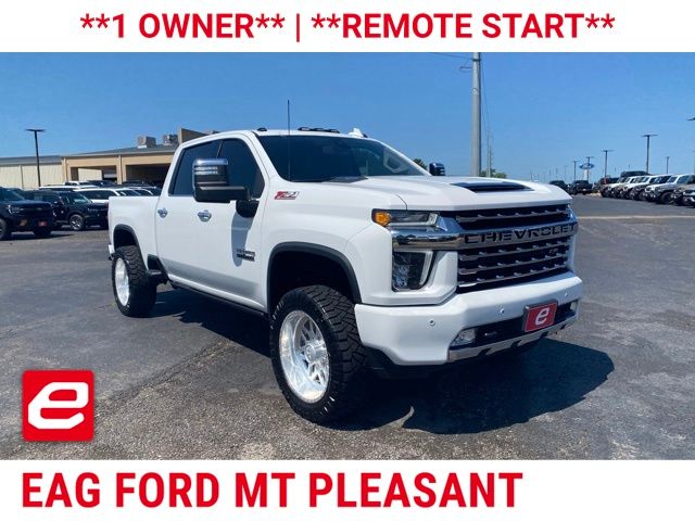 Summit White 2021 Chevrolet Silverado 2500HD Pickup Truck Four-Wheel Drive Automatic