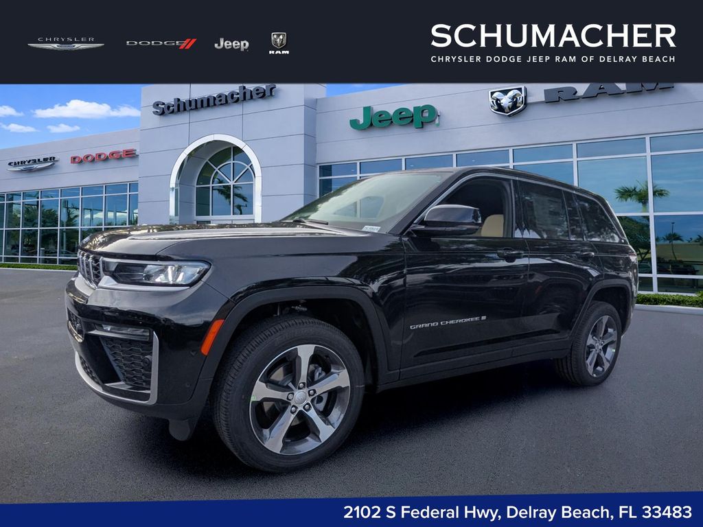 new 2026 Jeep Grand Cherokee car, priced at $46,155