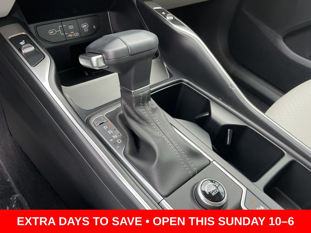 new 2025 Kia Sorento car, priced at $29,507