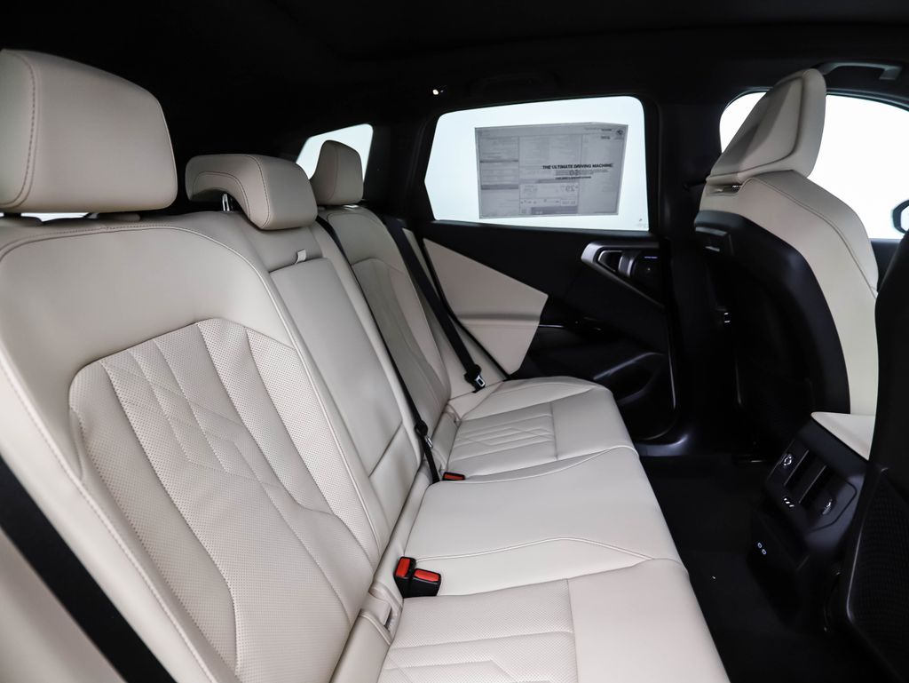 Thumbnail: 2026 BMW X3 - 27