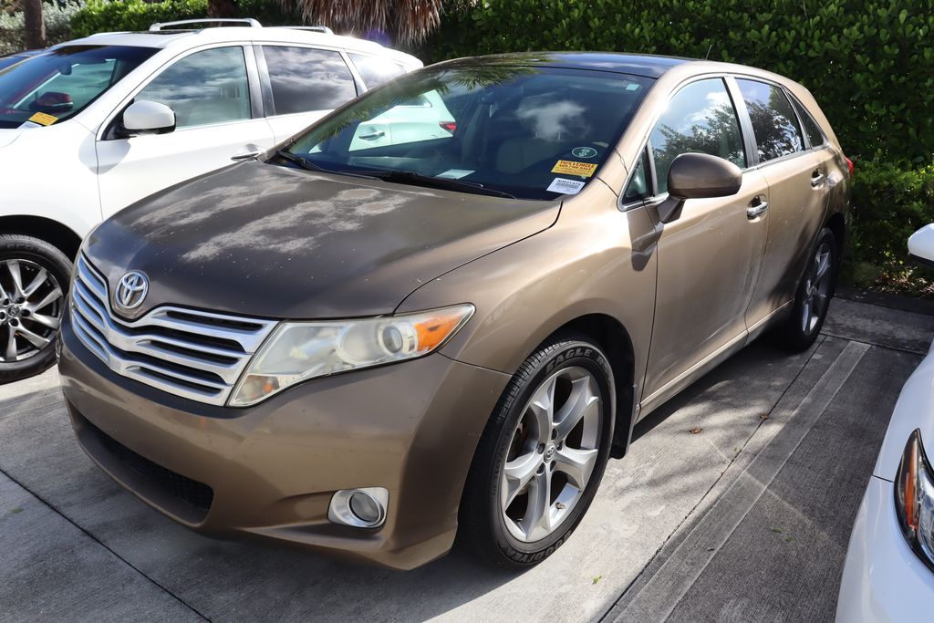 Thumbnail: 2010 Toyota Venza - 2