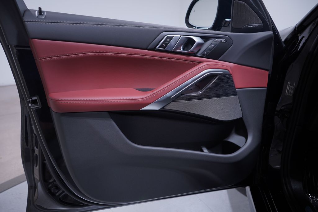 Thumbnail: 2026 BMW X6 - 10