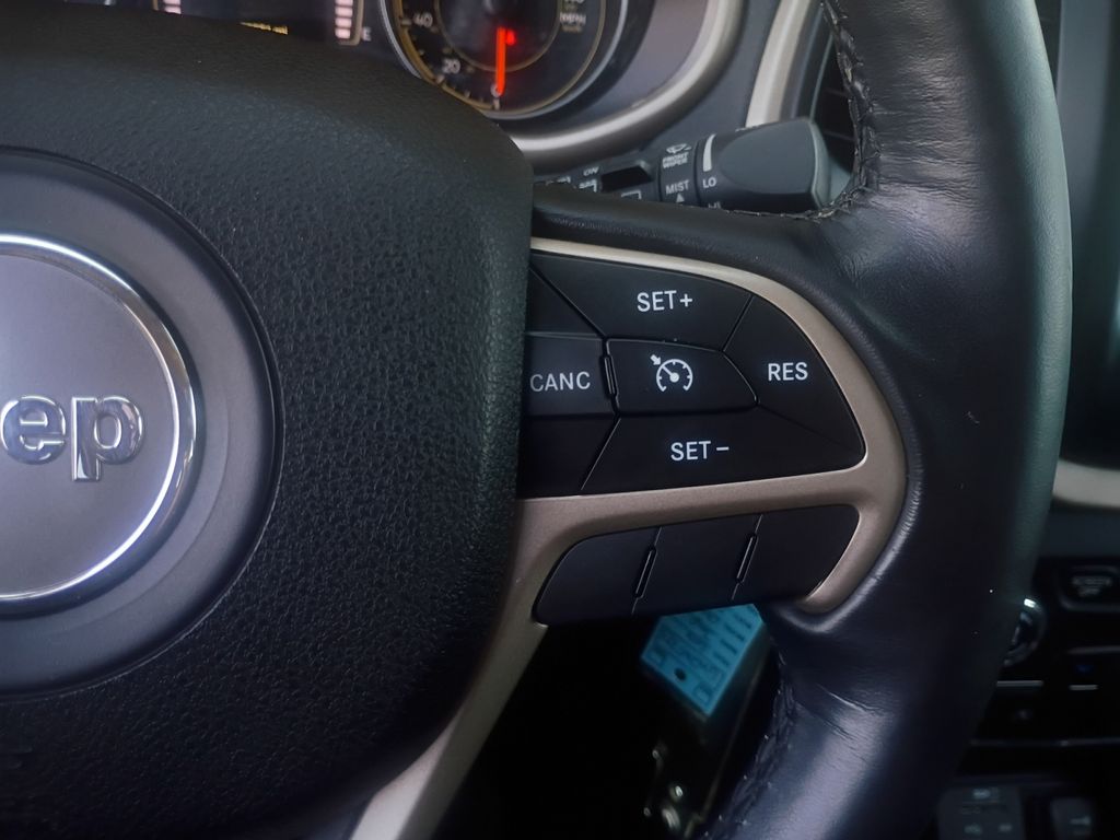 Used Car 2016 Jeep Cherokee  Latitude For Sale Under $15,000 In Austin, Texas