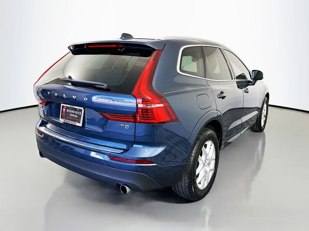 Thumbnail: 2021 Volvo XC60 - 5
