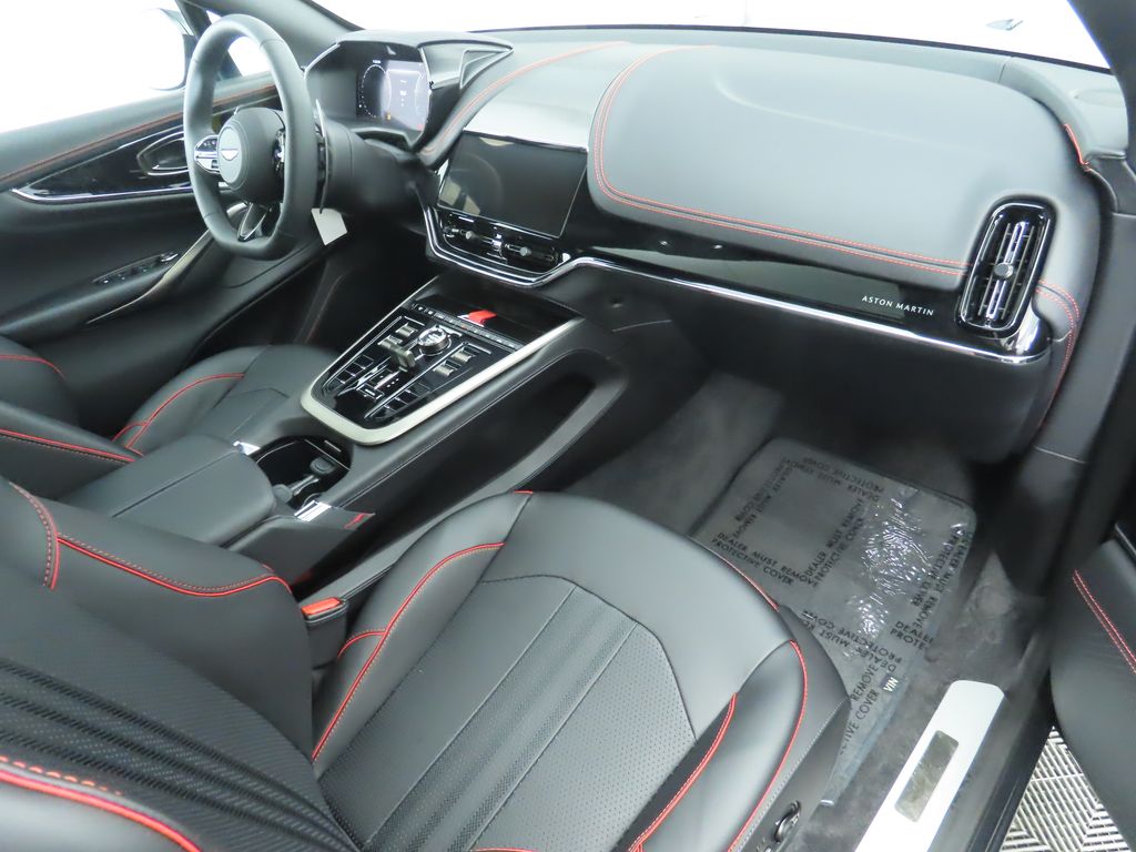 Thumbnail: 2026 Aston Martin DBX - 18