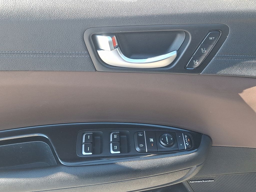 Thumbnail: 2019 Kia Optima - 12