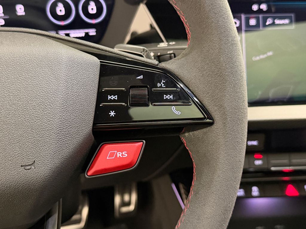 Thumbnail: 2026 Audi RS 3 - 29