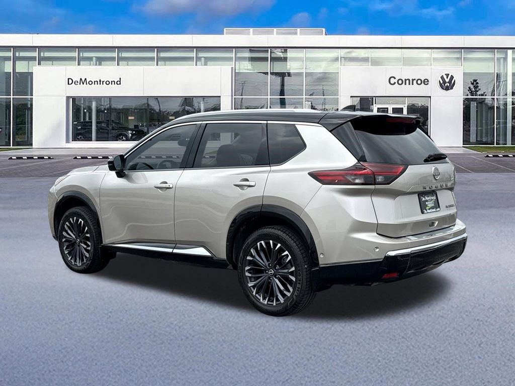 2024 Nissan Rogue Platinum Gold at Toyota of Victoria