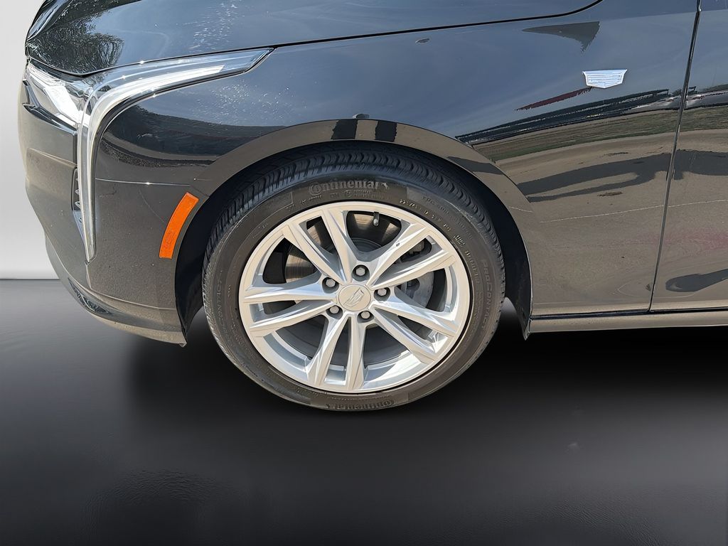 Used 2025 Black Cadillac Luxury image 26