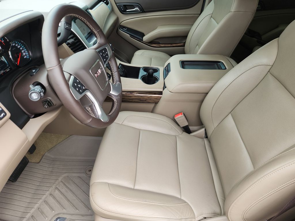 2019 GMC Yukon SLT Gray at Baytown Hyundai