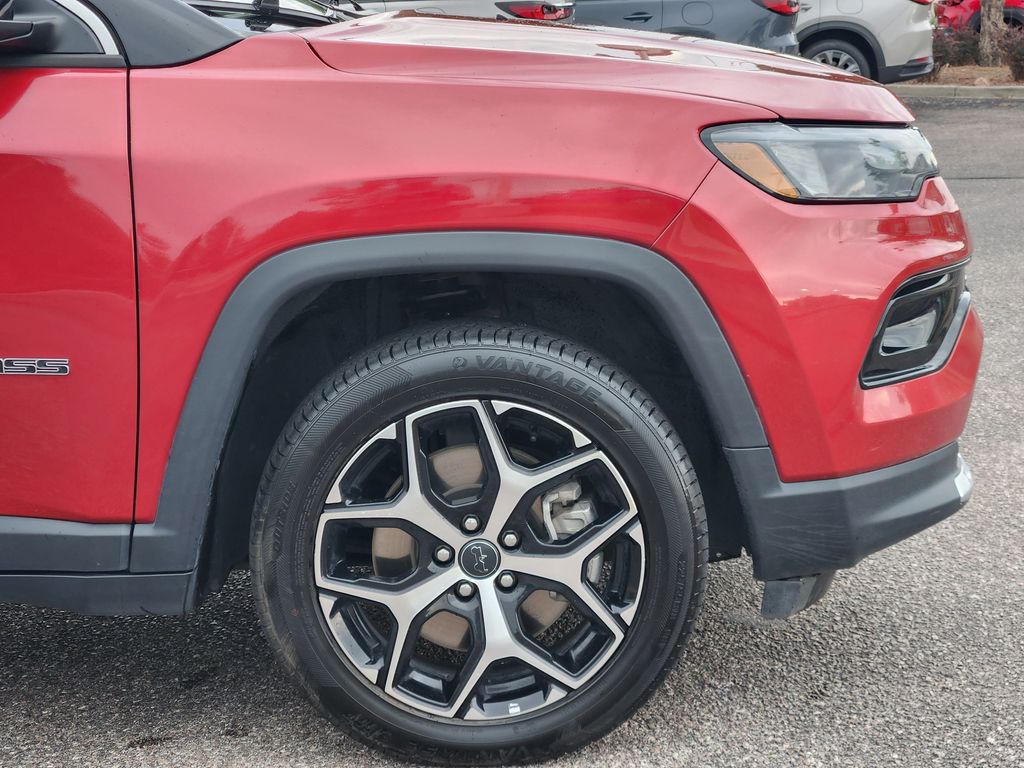 2025 Jeep Compass Limited - Photo 29