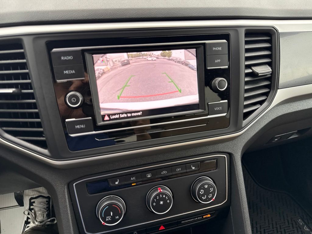 2023 Volkswagen Atlas Cross Sport 2.0T SE White at Sutliff Volkswagen